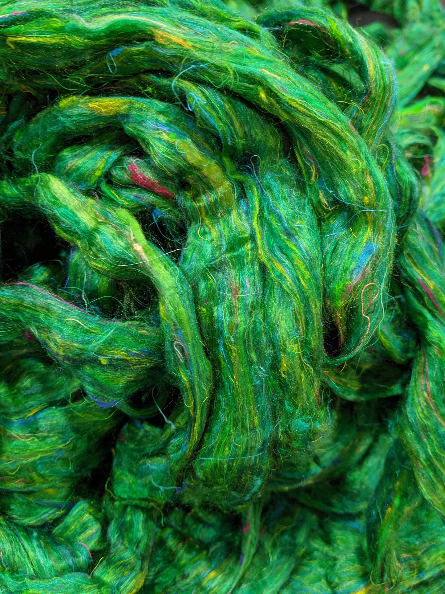 Recycled Sari Silk Roving