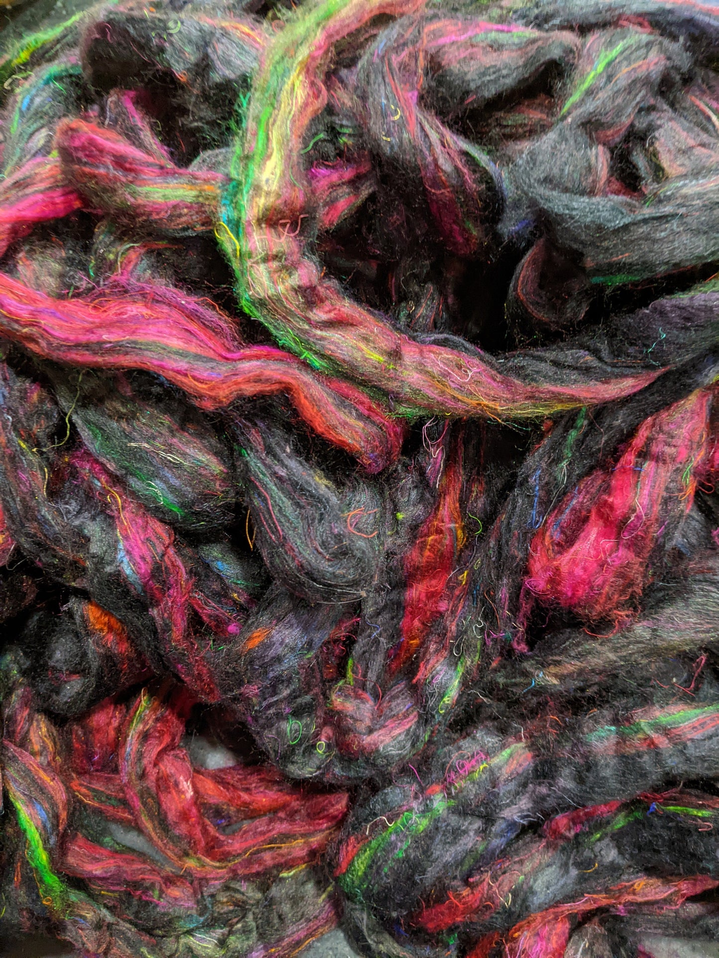 Recycled Sari Silk Roving