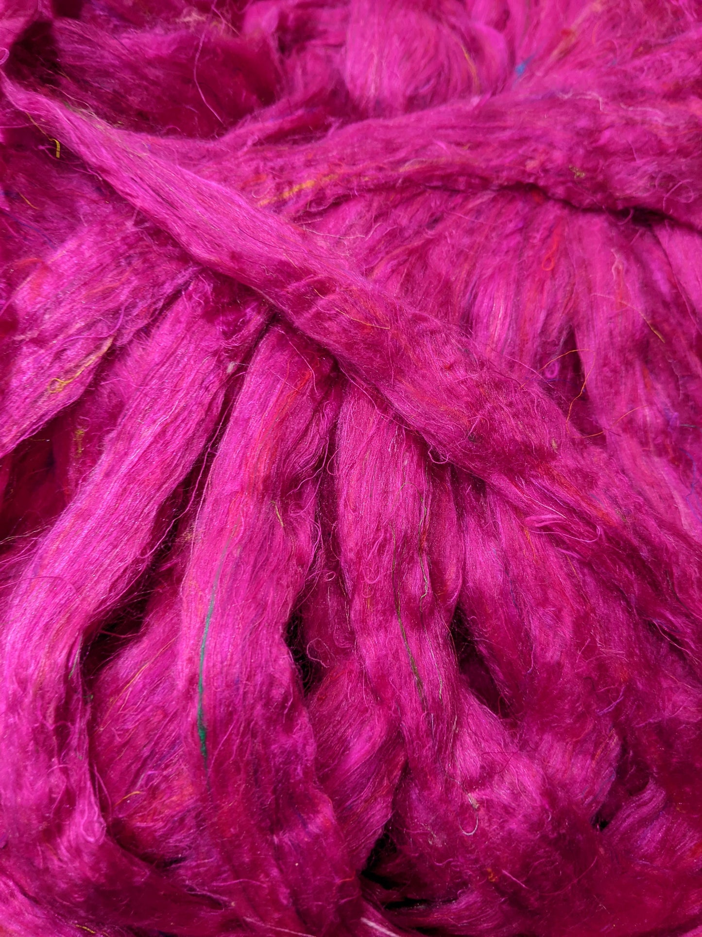 Recycled Sari Silk Roving